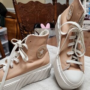 Converse Women's High-Top Sneakers - Beige. Gently Worn.